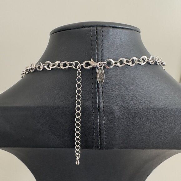 Laura Ashley Blue Stone & Freshwater Pearl Lariat Pendant style Necklace - Picture 8 of 9